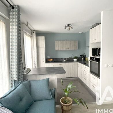 Appartement 3 pièces 253900 €