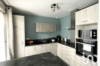 Appartement 3 pièces 253900 €