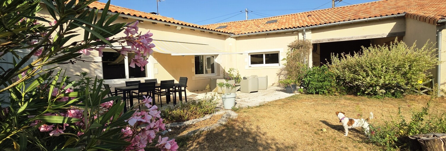 Maison 7 Pièces 178 m² à vendre à Neuville-de-Poitou (86170)