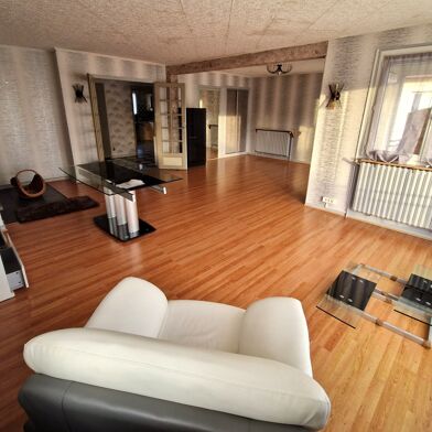 Appartement 5 pièces 269000 €