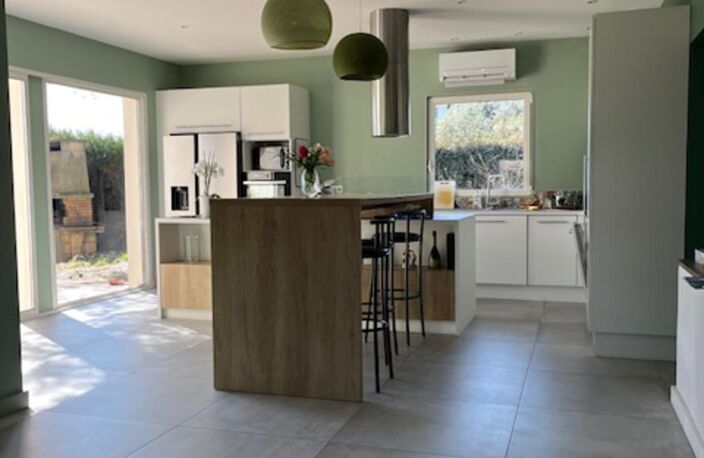 Vente maison 7 pièces 190 m² Gigean (34770) — photo 3