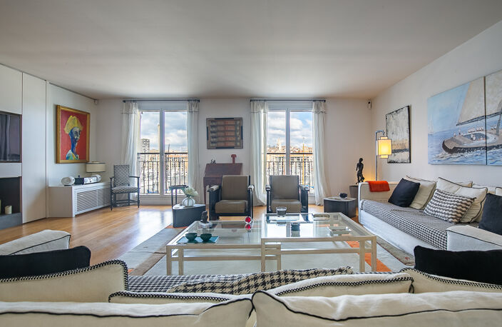 APPARTEMENT D'EXCEPTION VUE VIEUX PORT - 13007 — photo 3