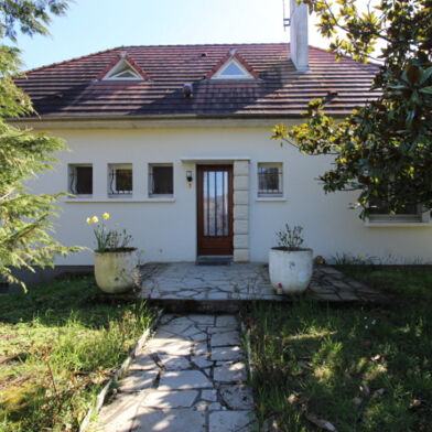 Maison 10 pièces 220000 €