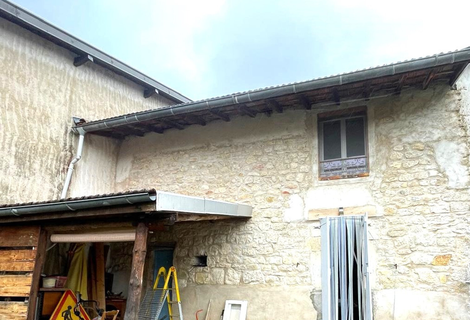 Maison de village à rénover — photo 1
