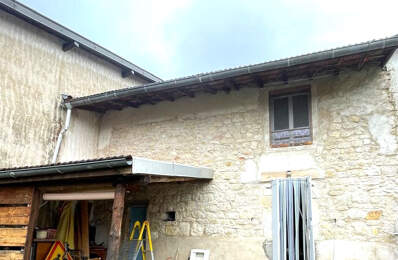 Maison de village à rénover — photo du bien