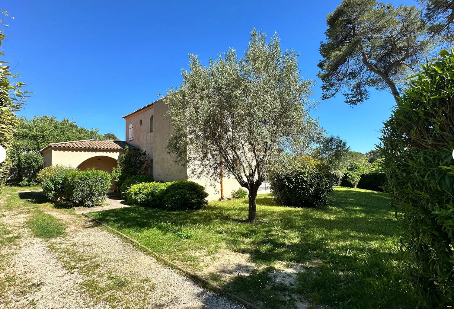 St Gély du Fesc  Villa T6 202m² /1500m² — photo 1