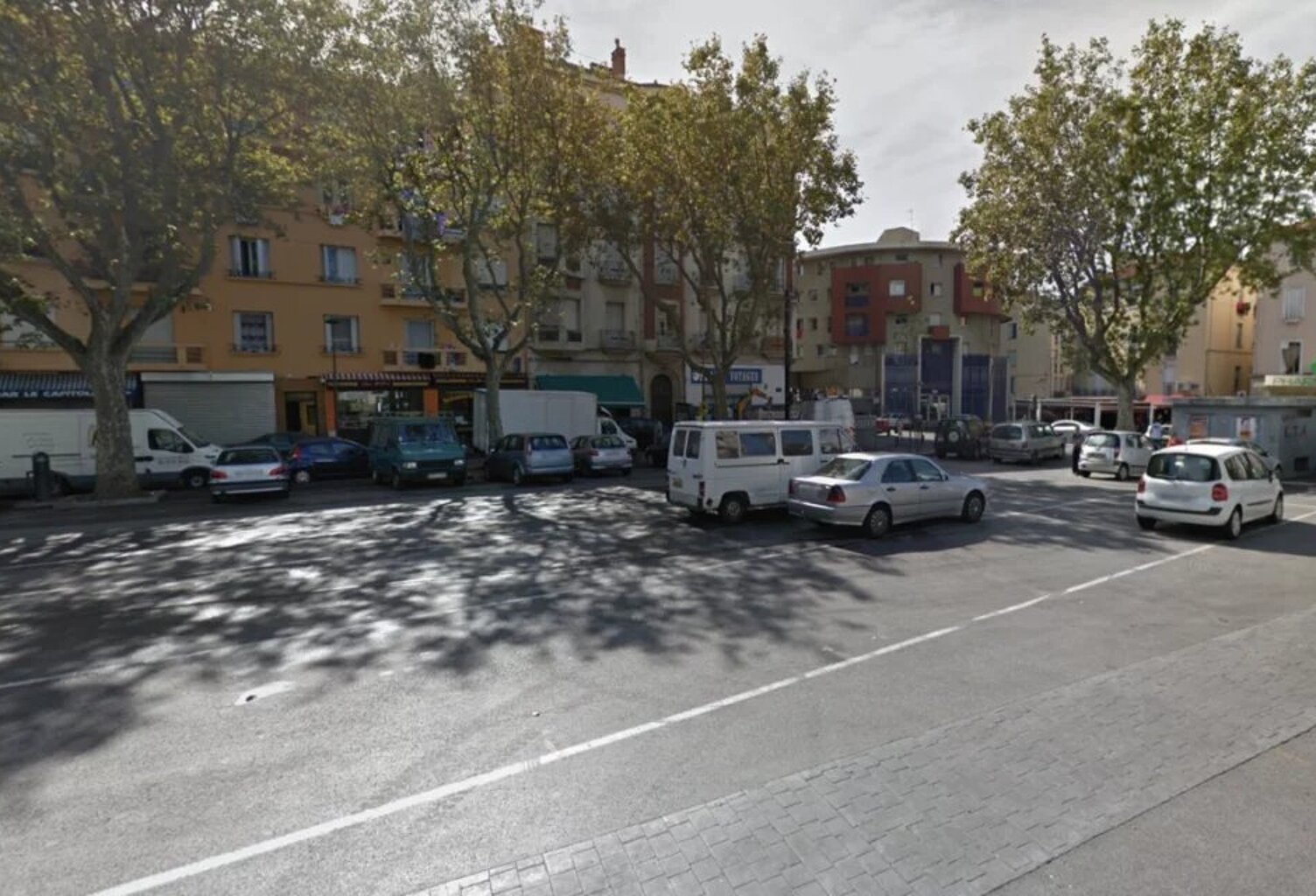 Perpignan immeuble 2 appartements louées proche centre ville — photo 1