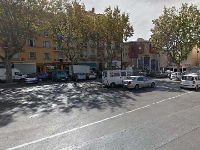 Perpignan immeuble 2 appartements louées proche centre ville — photo du bien