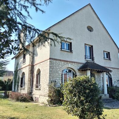 Maison 12 pièces 739000 €