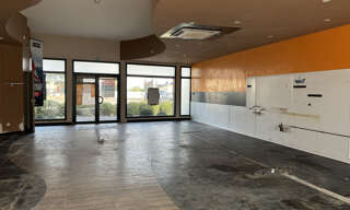 Commerce  136 m² à louer à Les Sables-d'Olonne (85340)