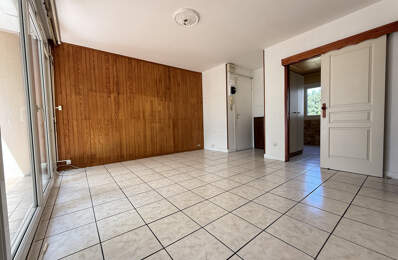 À vendre   Appartement T3 de 67,67 m2 avec balcon et garage — photo du bien
