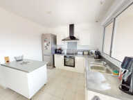 APPARTEMENT LUMINEUX SITUE DANS UNE RESIDENCE SECURISEE — photo 2