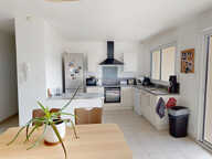 APPARTEMENT LUMINEUX SITUE DANS UNE RESIDENCE SECURISEE — photo 3