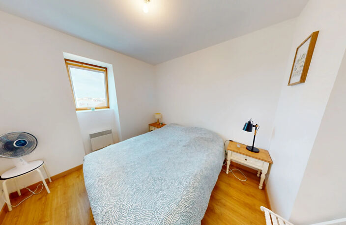 APPARTEMENT LUMINEUX SITUE DANS UNE RESIDENCE SECURISEE — photo 5