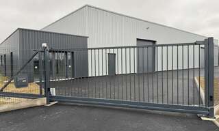 Commerce  838 m² à louer à Joué-lès-Tours (37300)