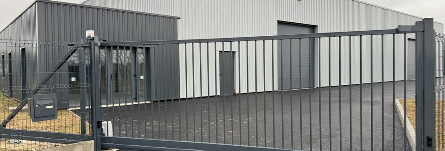 Commerce  838 m² à louer à Joué-lès-Tours (37300)