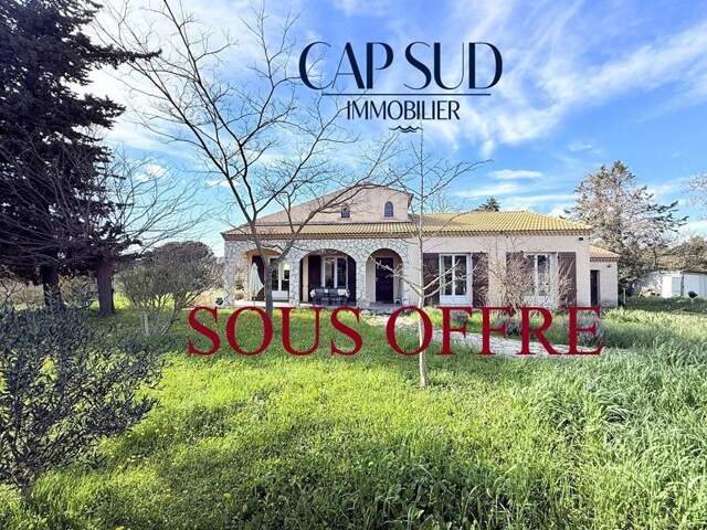 Villa - 140m ² — photo du bien