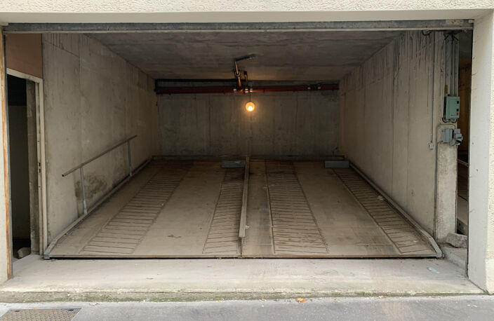 Double box fermé 44100 NANTES — photo 2
