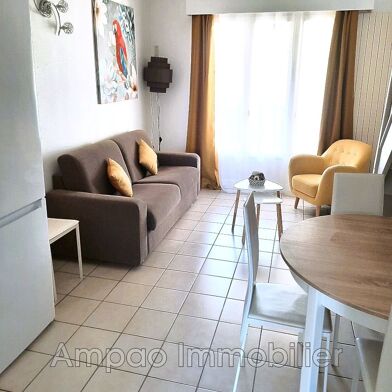 Appartement 3 pièces 820 €