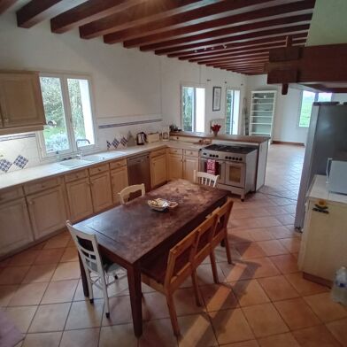 Maison 9 pièces 375000 €