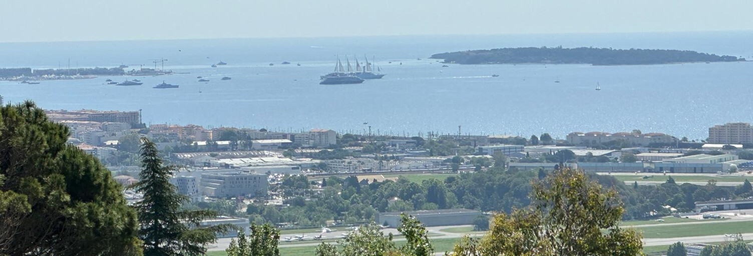 Maison 5 Pièces 203 m² à vendre à Mandelieu-la-Napoule (06210)