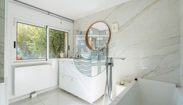 Villa / Maison 9 pièces  à vendre Marseille 12eme 13012