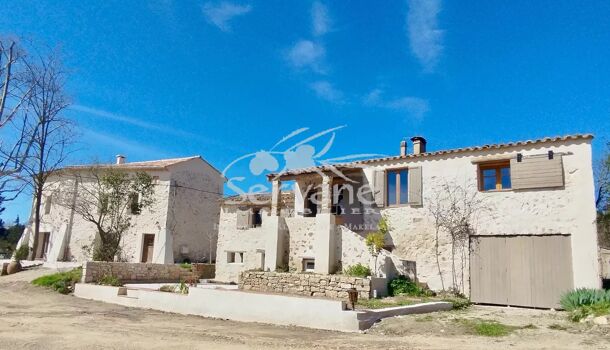Villa / Maison 15 pièces  à vendre Villecroze 83690