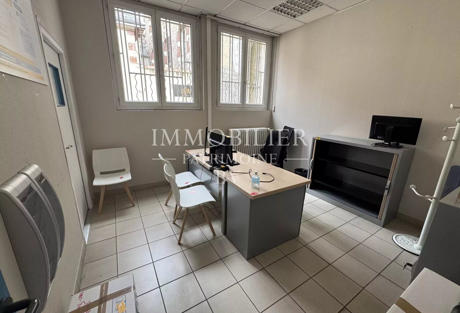 Immeuble — photo 1