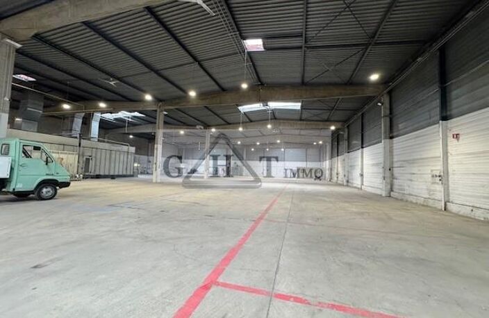 A LOUER MORANGIS UN ENTREPOT BUREAUX — photo 3