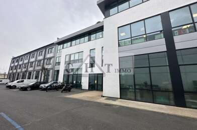 Local industriel  58499 €