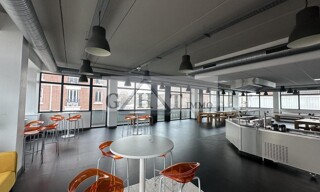 Local industriel  3292 m² à louer à Ivry-sur-Seine (94200)