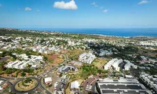 Bureau  744 m² à louer à Saint-Paul (97460)