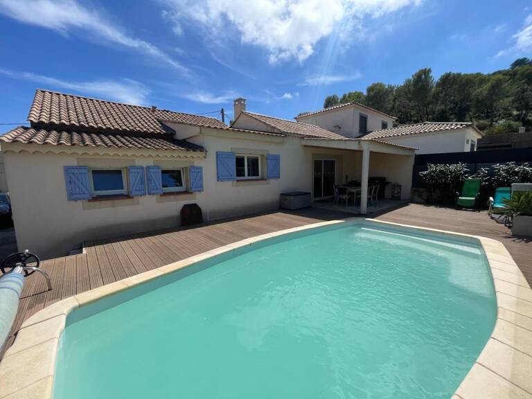 VILLA INDIVIDUELLE DE PLAIN PIED 5 PIECES 3 CHAMBRES 470m² DE PARCELLE AVEC PISCINE — photo 1