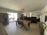 VILLA INDIVIDUELLE DE PLAIN PIED 5 PIECES 3 CHAMBRES 470m² DE PARCELLE AVEC PISCINE — photo 3