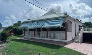 Maison 7 Pièces 236 m² à vendre à Morne-à-l'Eau (97111)