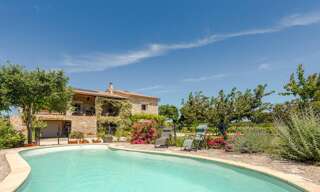 Maison 7 Pièces 300 m² à vendre à Vallon-Pont-d'Arc (07150)