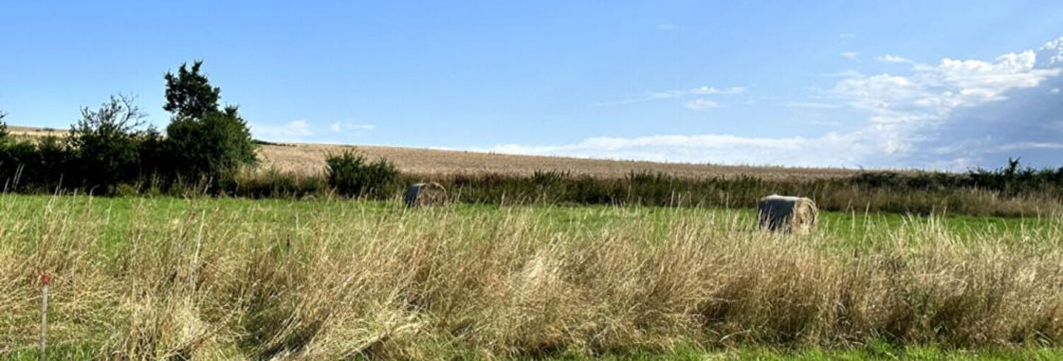 Terrain  1153 m² à vendre à Saint-Hilaire-la-Croix (63440)