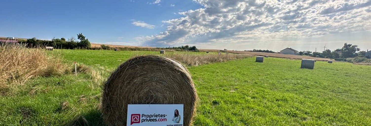 Terrain  970 m² à vendre à Saint-Hilaire-la-Croix (63440)