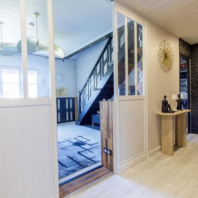 Appartement 8 pièces 359000 €