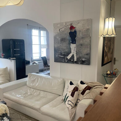 Appartement 3 pièces 176500 €