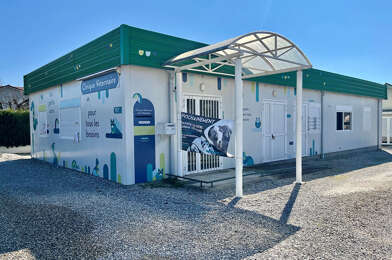 Commerce 2 pièces 440000 €