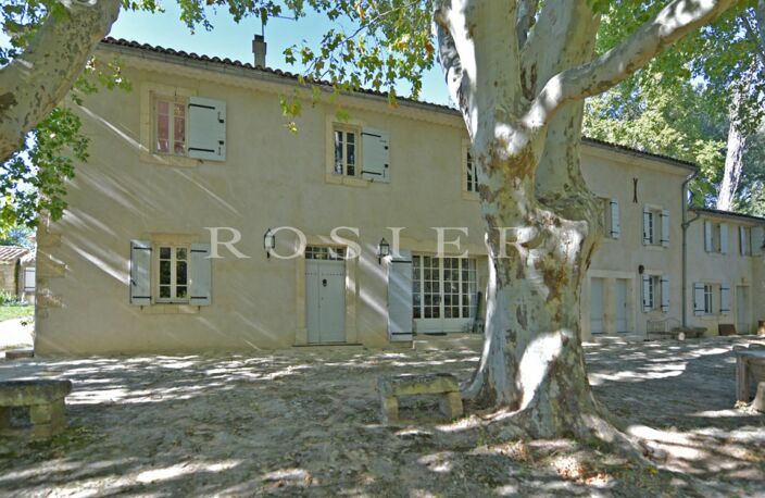 Elégante bastide provençale avec son parc arboré à proximité des — photo 2