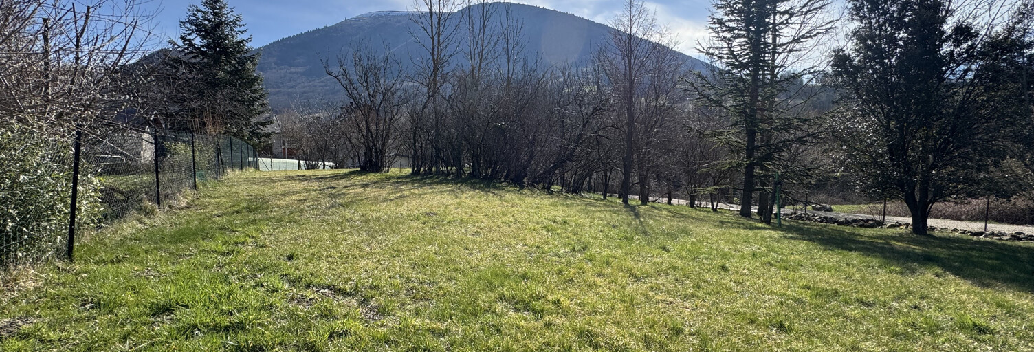 Terrain  664 m² à vendre à La Salle-en-Beaumont (38350)