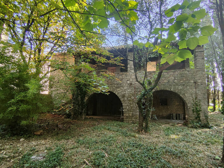 PROPRIETE AVEC MAISON EN PIERRES AVEC GRAND TERRAIN SUR VALLON P — photo 1