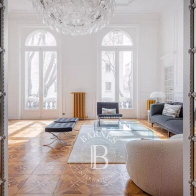 Appartement 7 pièces 1300000 €