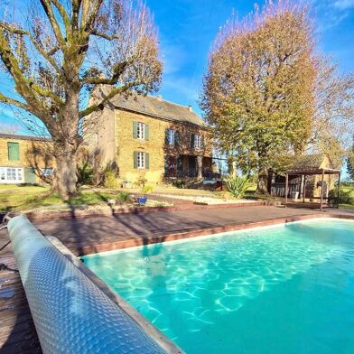 Maison 12 pièces 599000 €