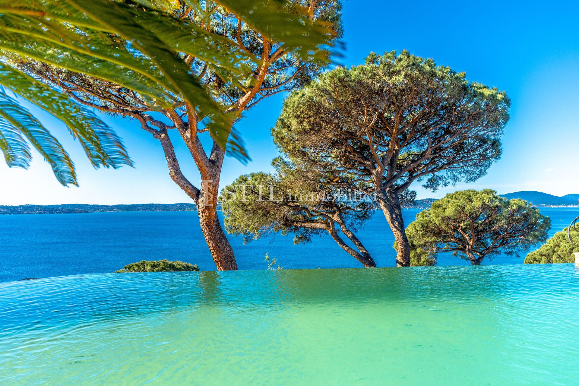 Villa / Maison  T7 à vendre Sainte-Maxime 83120