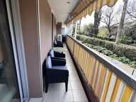 JUAN LES PINS F3 AU CALME — photo 4