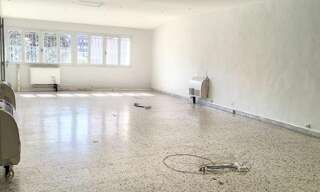 Commerce 1 Pièce 550 m² à louer à Marseille 4 (13004)