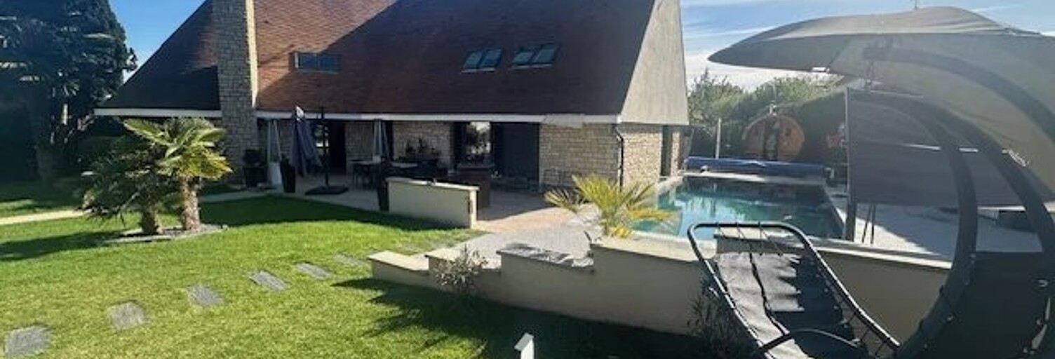 Maison 7 Pièces 253 m² à vendre à Viarmes (95270)